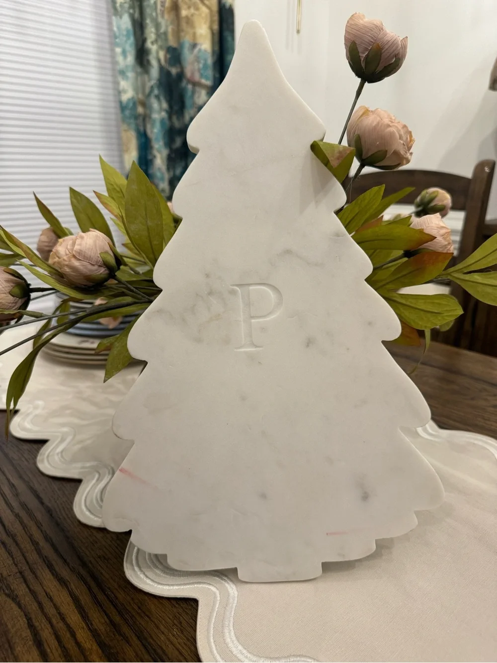 POTTERY BARN TALL MARBLE TREE CHEESE BOARD 16